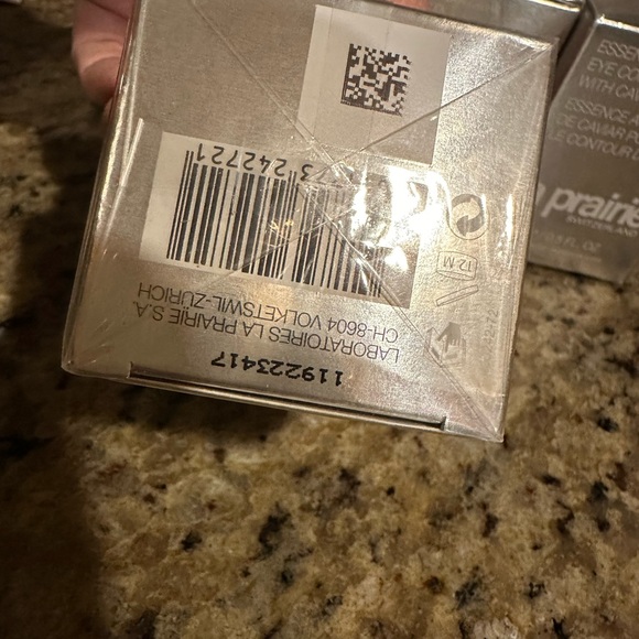 La Prairie Essence of Skin Caviar Eye Complex with Caviar Extracts 0.5 oz SEALED - Picture 5 of 7